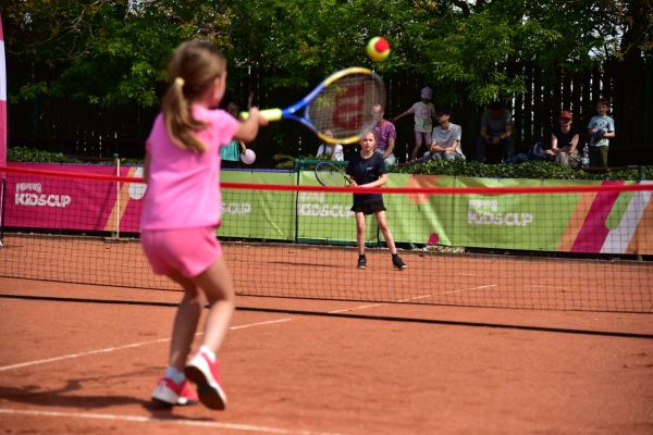kidscup-tennis10-janki-foto0278B8CEB04-A65E-0107-88ED-F140E229E944.jpg