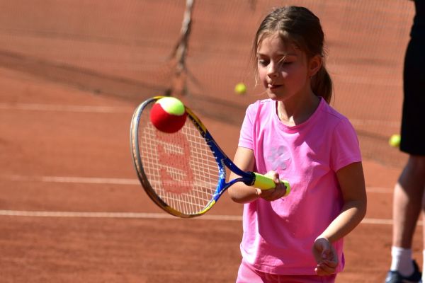 kidscup-tennis10-janki-foto0468F5ABC5A-98C8-E1B0-973E-D9E0FD5EA38F.jpg
