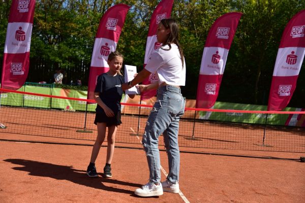 kidscup-tennis10-janki-foto06458255FF6-03D5-648C-D2EF-1A848FC2281E.jpg