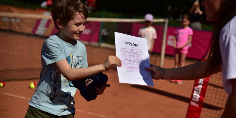 kidscup-tennis10-janki-foto05534BD1205-082A-D8C1-51F3-F673E0F0EA9B.jpg