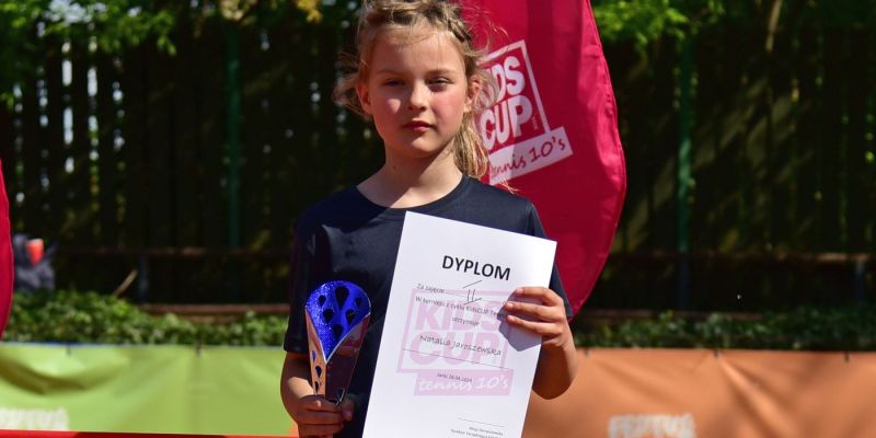 kidscup-tennis10-janki-foto0655DAB186F-9EBA-BB1D-7DA8-478852F533E5.jpg