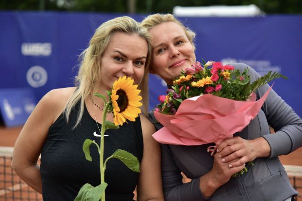 turniej-deblowy-kobiet-janki-7474723CC6-70E5-2574-7488-D449B13458CF.jpg