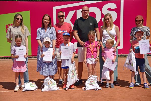 kidscup-tennis10-janki-06-2024-foto04052A87B7D-22F6-9487-D22C-1125B1132670.jpg