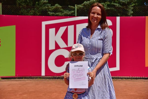 kidscup-tennis10-janki-06-2024-foto0429A51B1F6-1992-1F89-0944-FF9AAB723B5E.jpg