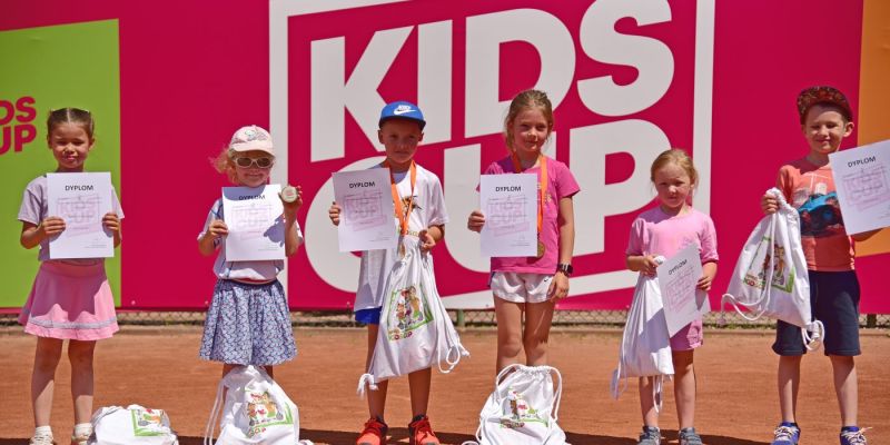 kidscup-tennis10-janki-06-2024-foto03819853A3A-DAD4-3E5A-2D86-EB400FBB04E3.jpg